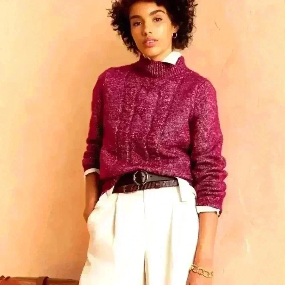 NWT Banana Republic Cozy Cable Mock-Neck Sweater